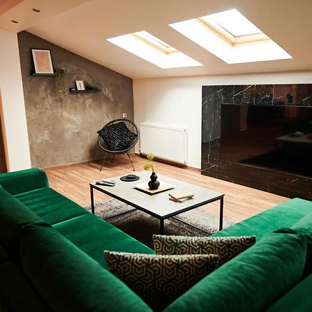 The Skyline Suite Florina Extérieur photo