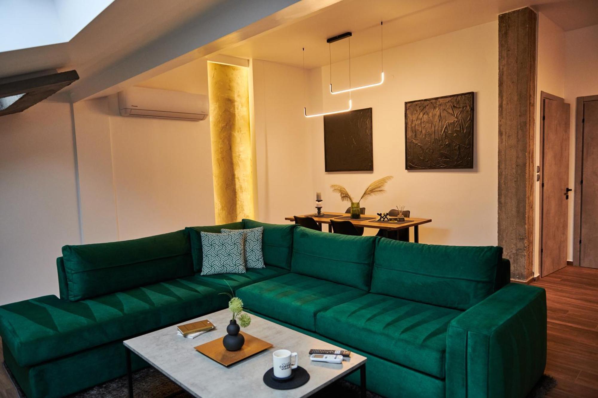 The Skyline Suite Florina Extérieur photo
